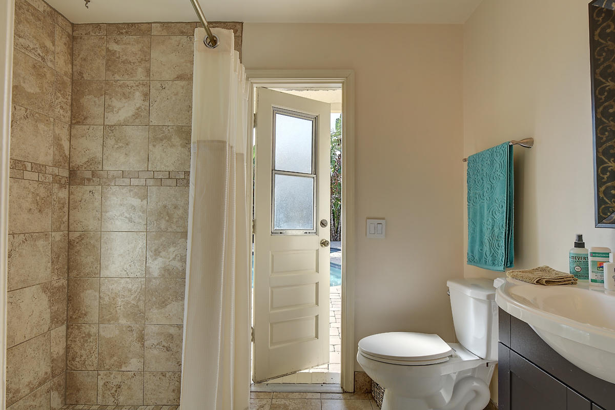 4410 Brandywine Drive Boca Raton, FL 33487 - Photo 17 of 27 Master Bathroom