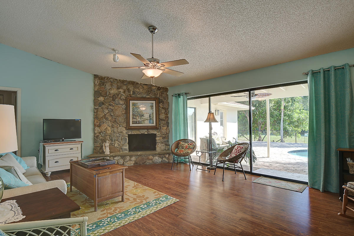 4410 Brandywine Drive Boca Raton, FL 33487 - Photo 5 of 27 Family Room with Fireplace