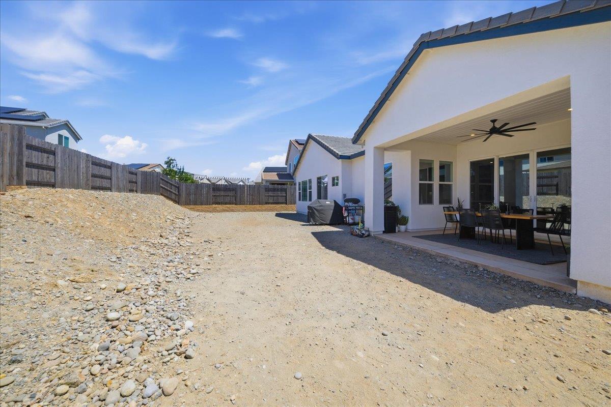 1222 Buck Ridge Drive Rocklin, CA 95765 - Photo 36 of 59