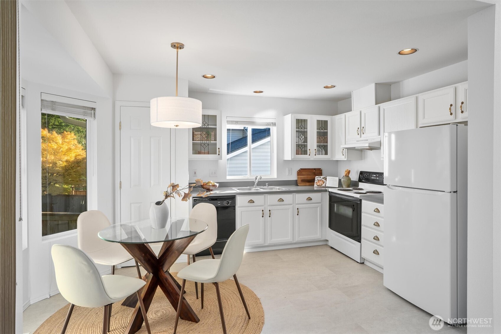 14307 53rd Avenue Southeast Snohomish, WA 98296 - Photo 8 of 27