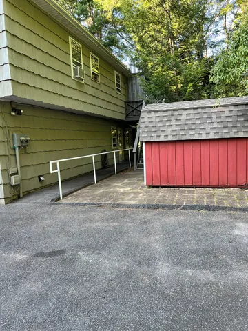 $1,200 | 4 Santa Lane, Unit INLAW, New Milford, CT 06776