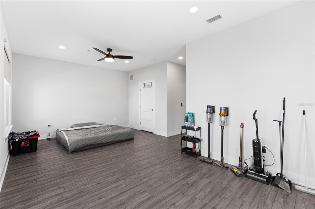 5032 Southwest 34th Place Gainesville, FL 32608 - Photo 27 of 39