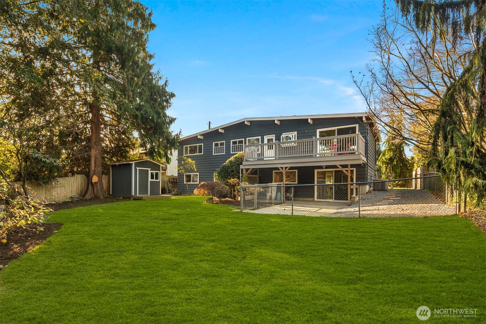 625 Aloha Way Edmonds, WA 98020 - Photo 24 of 31 Gallery Image 24