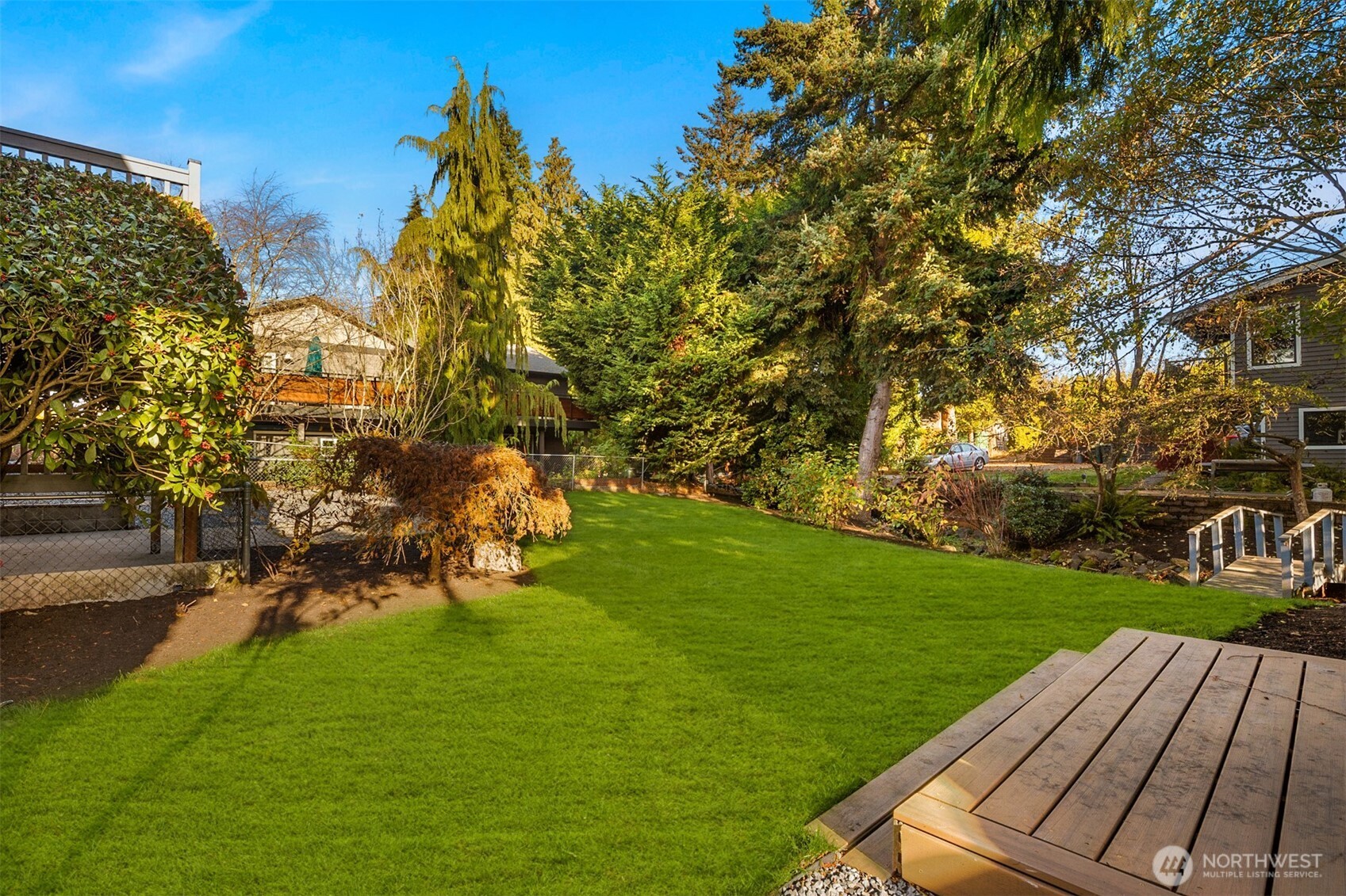625 Aloha Way Edmonds, WA 98020 - Photo 28 of 31 Gallery Image 28