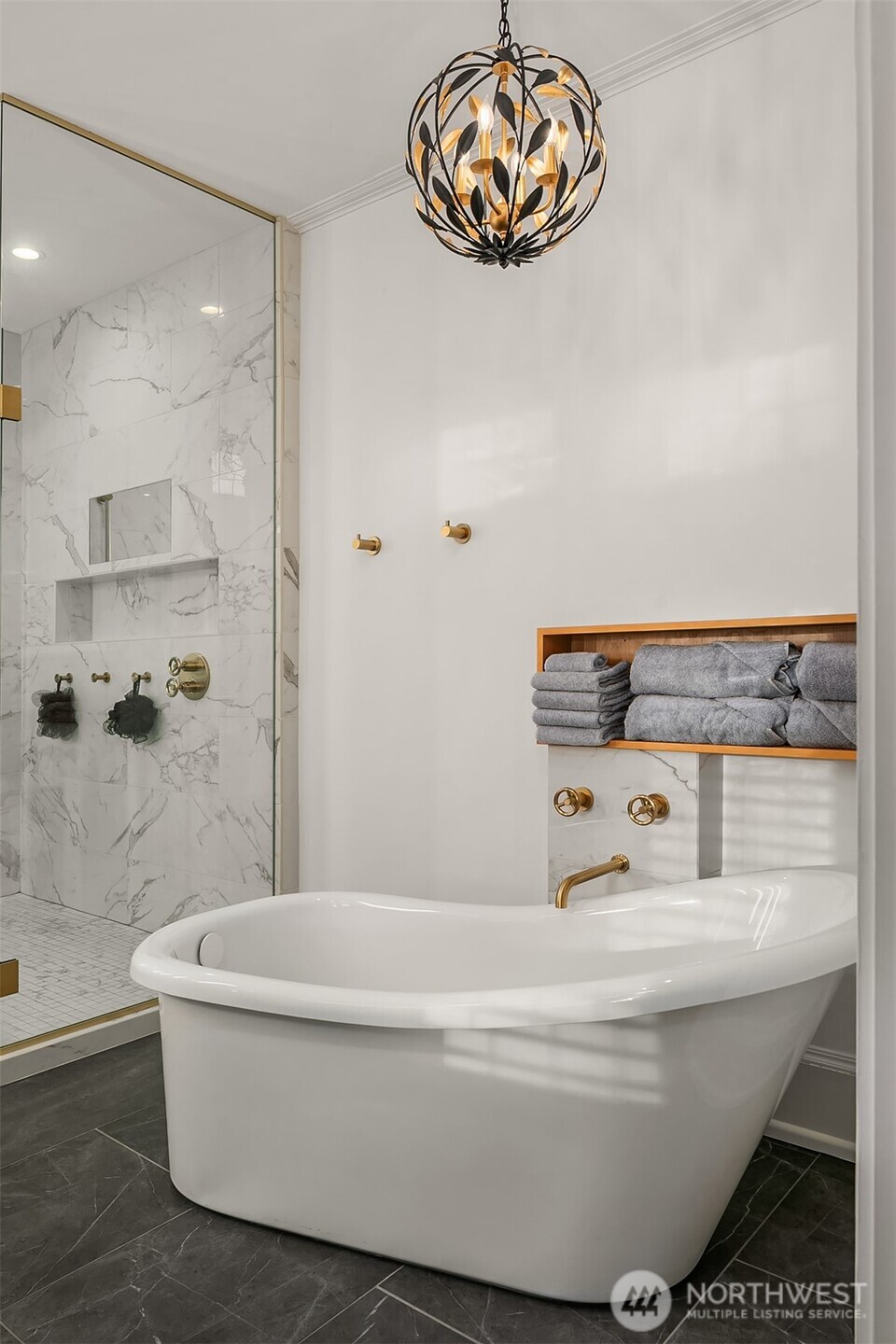 803 East Prospect Street Seattle, WA 98102 - Photo 18 of 40