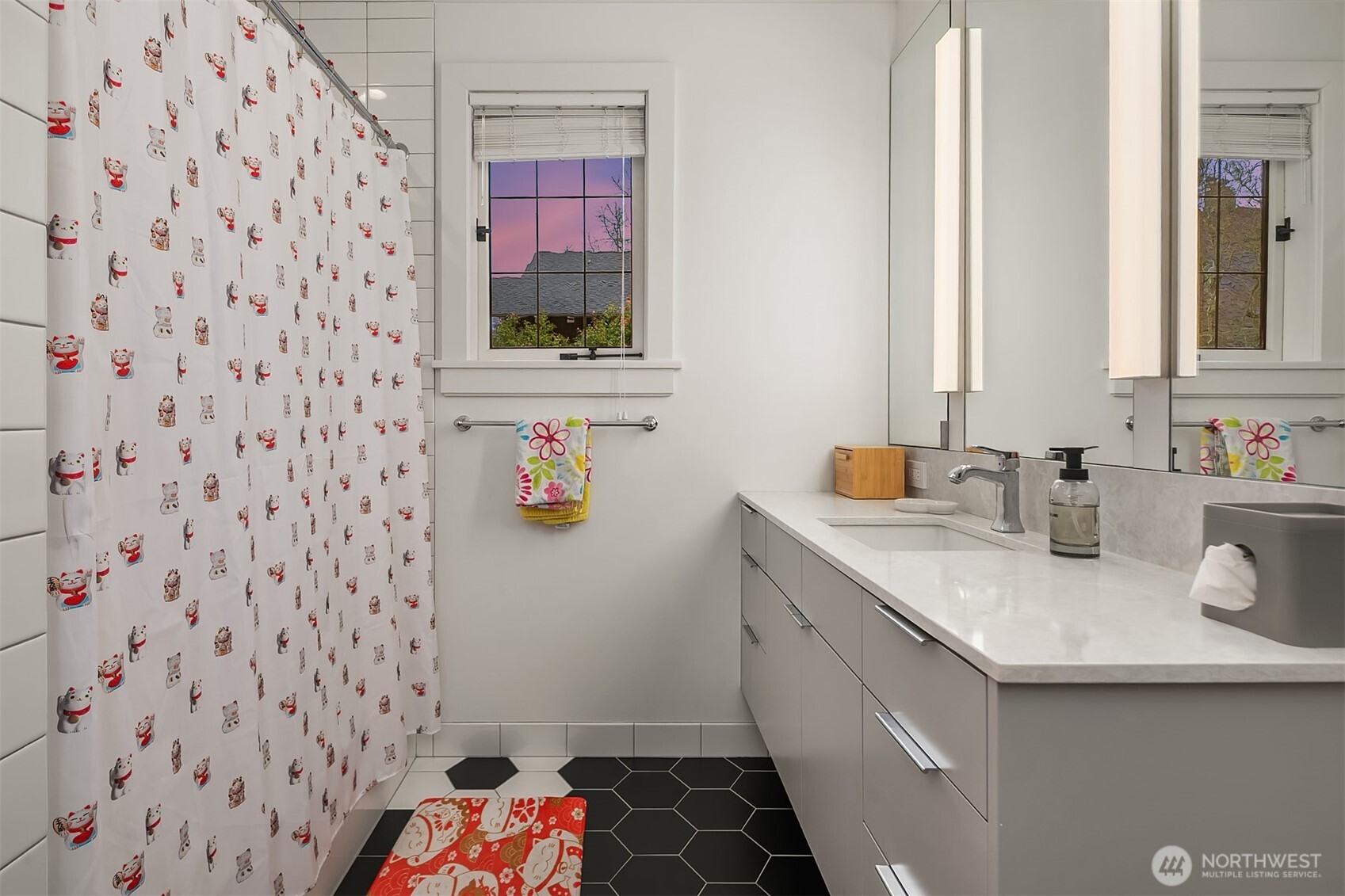 803 East Prospect Street Seattle, WA 98102 - Photo 22 of 40