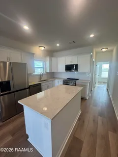 $227,999 | 404 Willow Bend, Youngsville, LA 70592