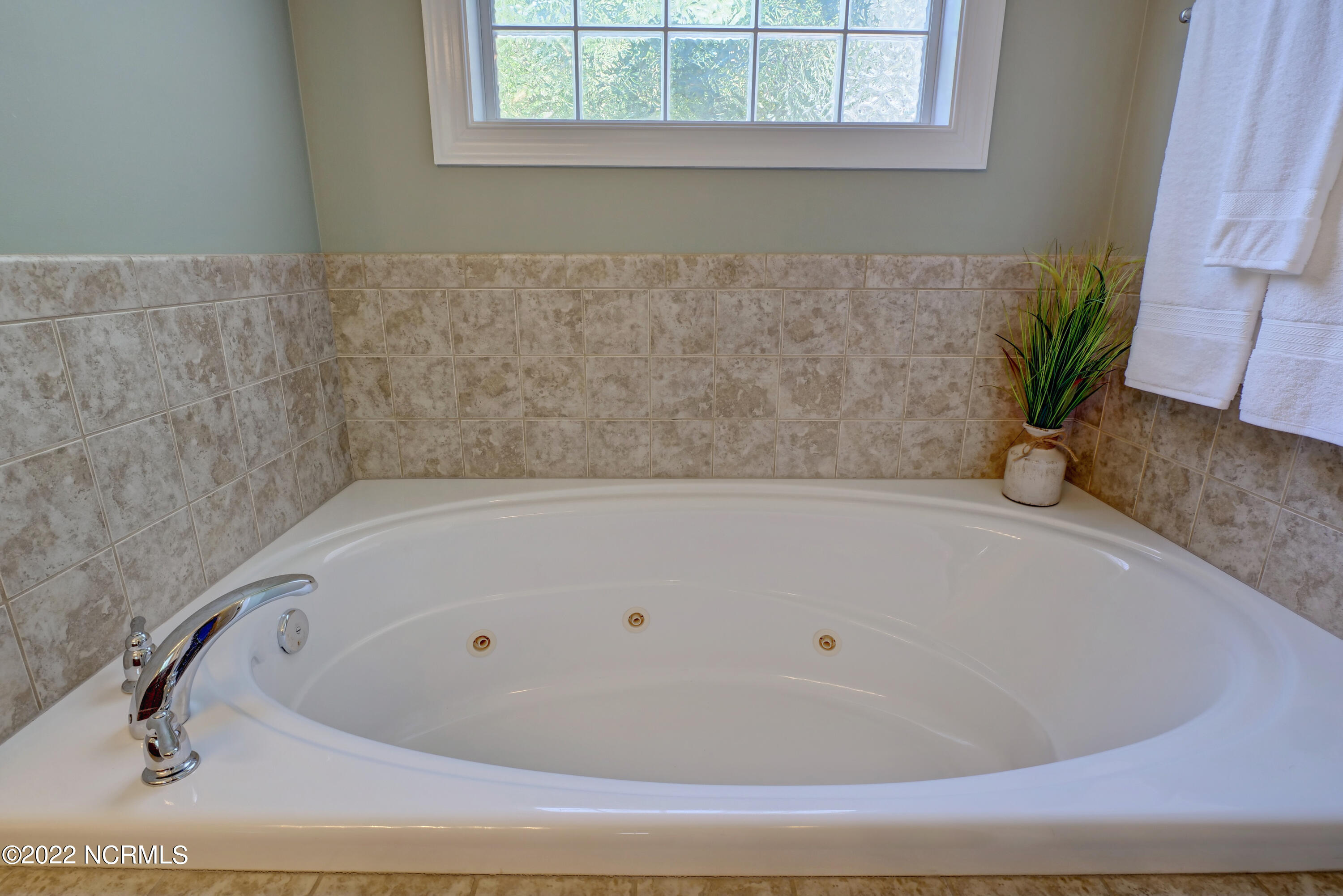 8743 Ramsbury Way Wilmington, NC 28411 - Photo 17 of 62 P9022027_28_29_30_31_32_33