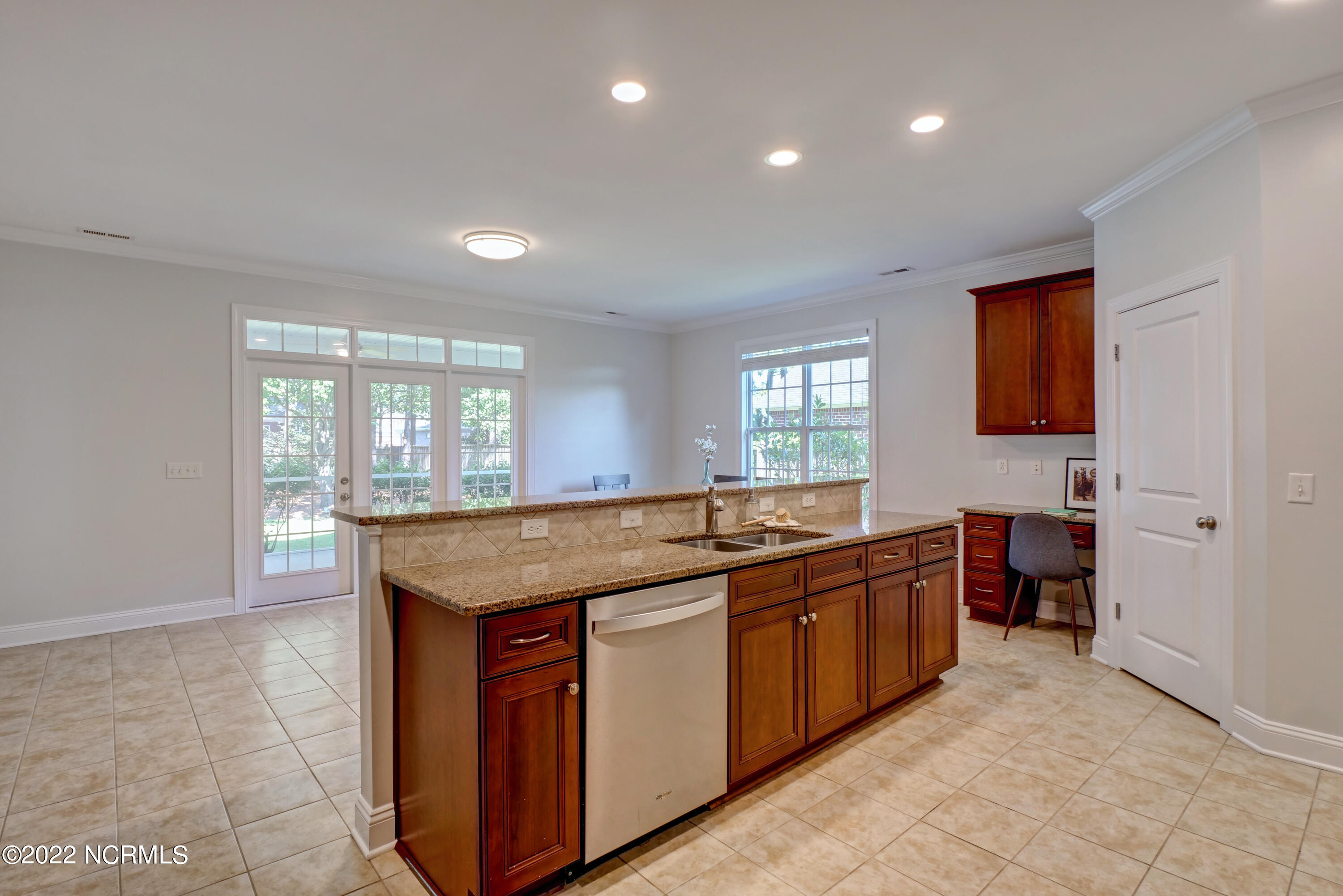 8743 Ramsbury Way Wilmington, NC 28411 - Photo 21 of 62 P9022055_56_57_58_59_60_61