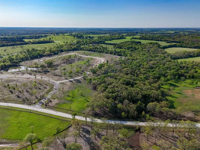 a view of a water with an outdoor space