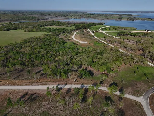 a view of a field with an outdoor space