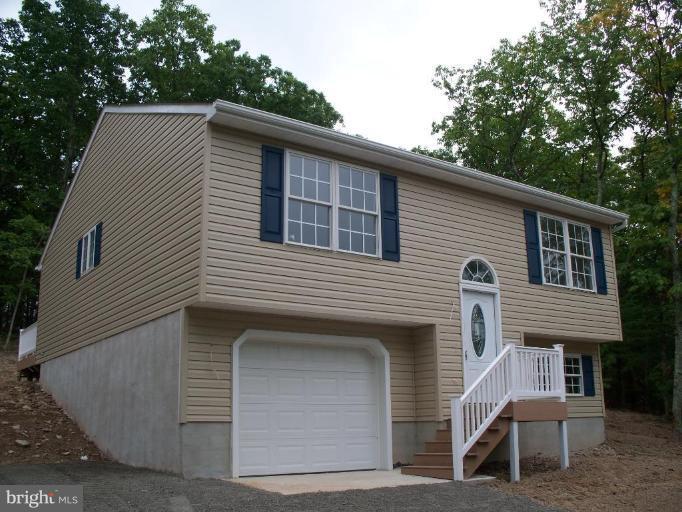 2 McCoy Road Berkeley Springs, WV 25411 - Photo 4 of 24 Exterior #3