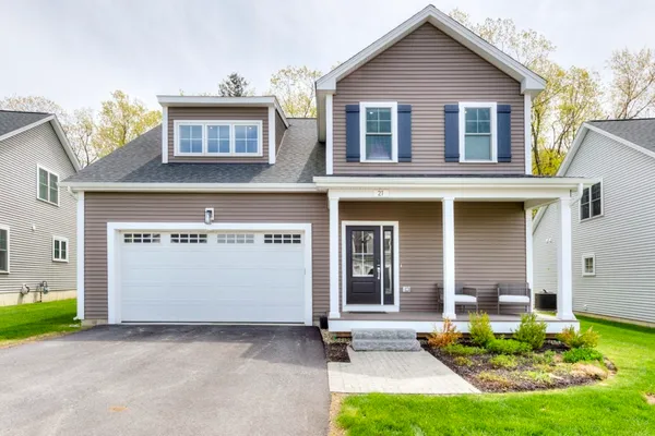 $769,900 | 21 Salisbury Hill Boulevard, Worcester, MA 01609