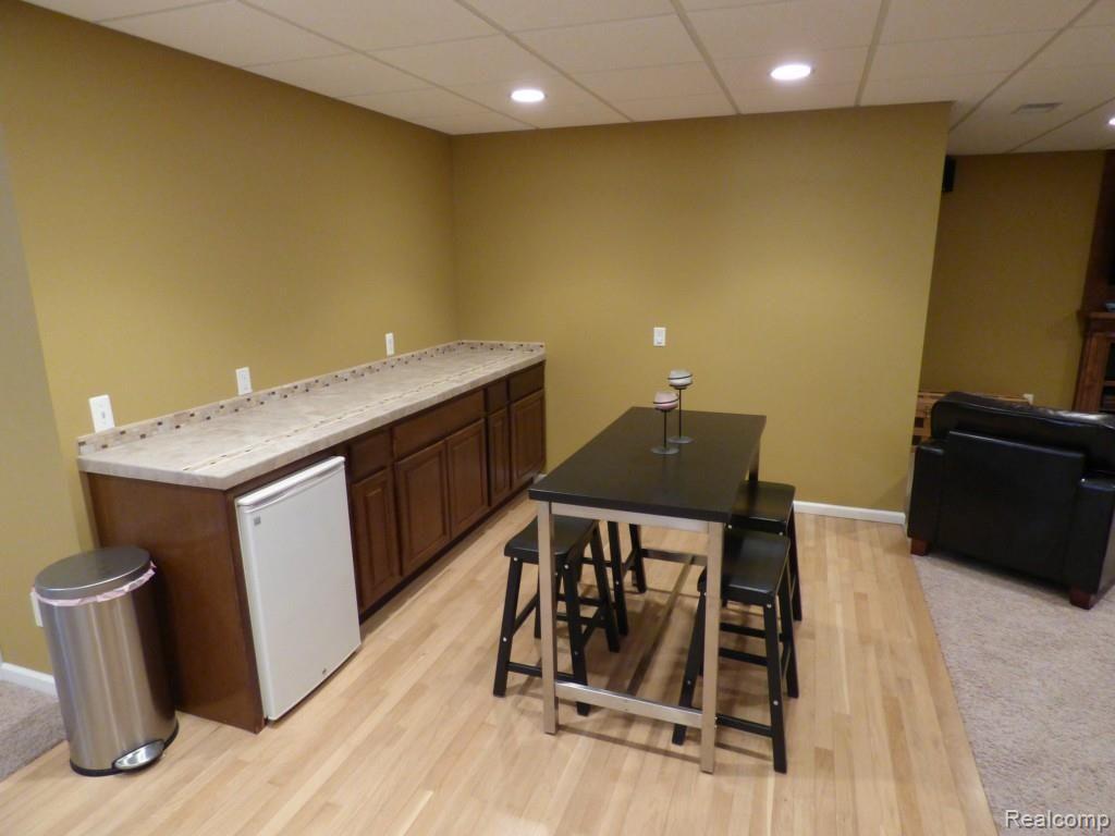 6845 Earhart Road South Lyon, MI 48178 - Photo 47 of 56 P1020616.jpg
