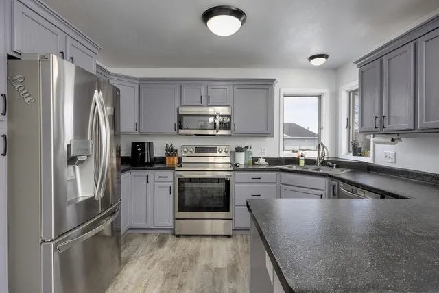 $489,900 | 1401 Waldorf Boulevard, Madison, WI 53719