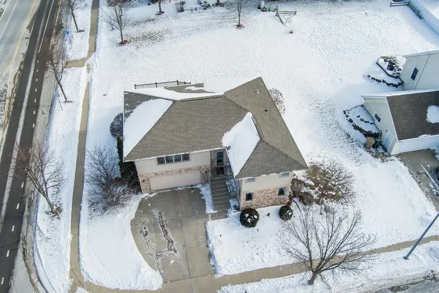 $489,900 | 1401 Waldorf Boulevard, Madison, WI 53719