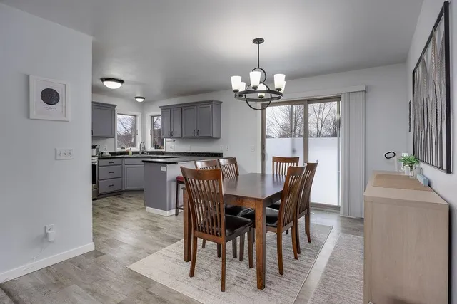 $489,900 | 1401 Waldorf Boulevard, Madison, WI 53719