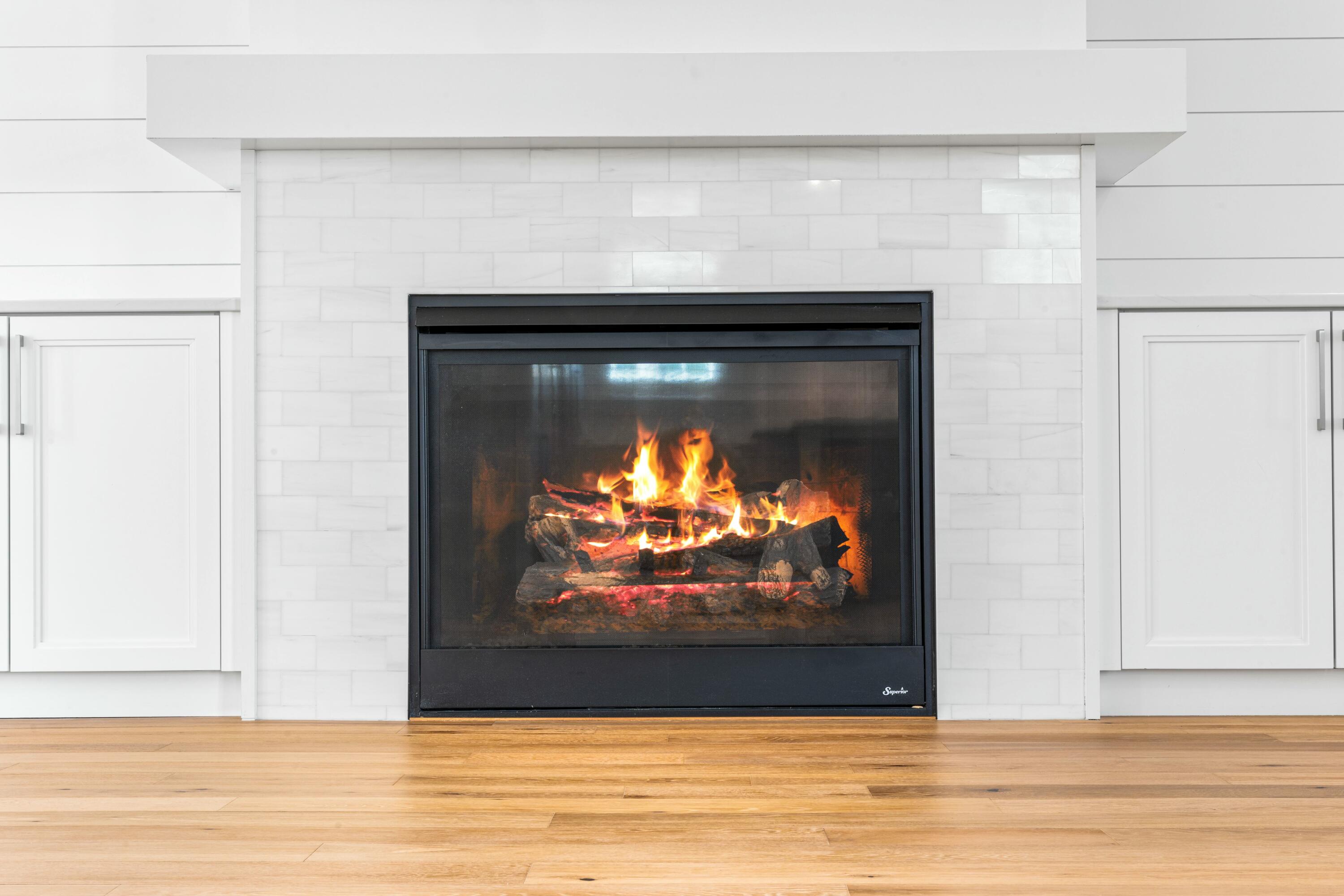 21 Seastone Ct Inlet Beach Inlet Beach, FL 32461 - Photo 10 of 93 Gas fireplace in living