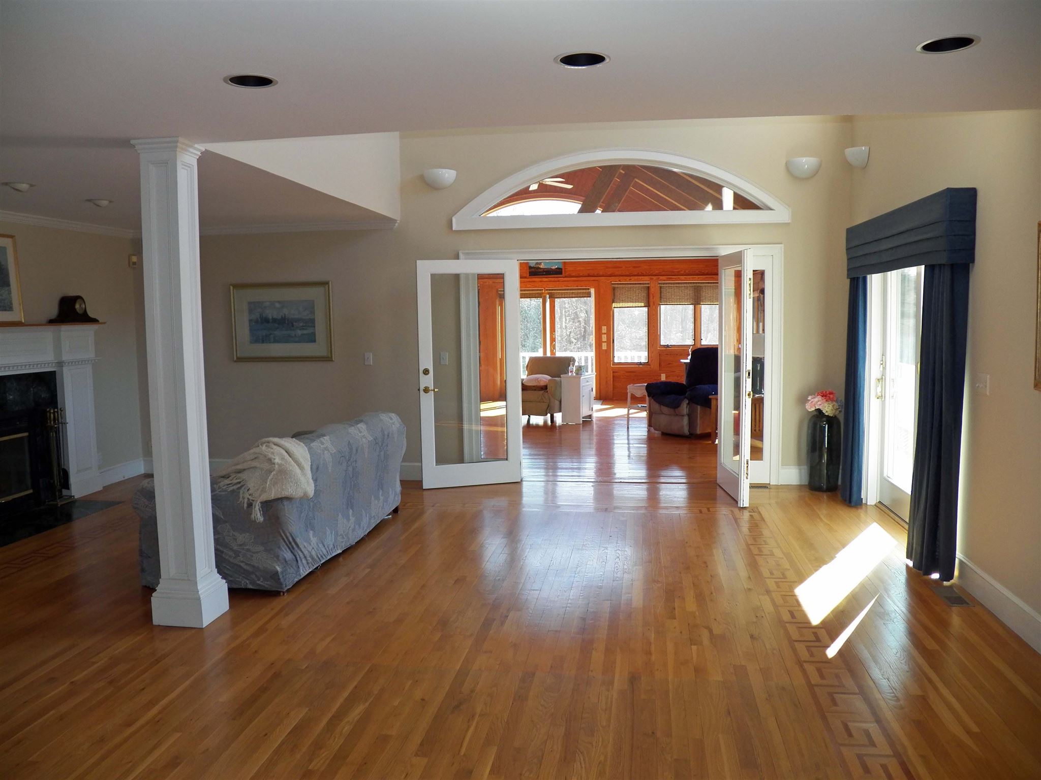 845 Upper Straw Road Hopkinton, NH 03229 - Photo 3 of 40