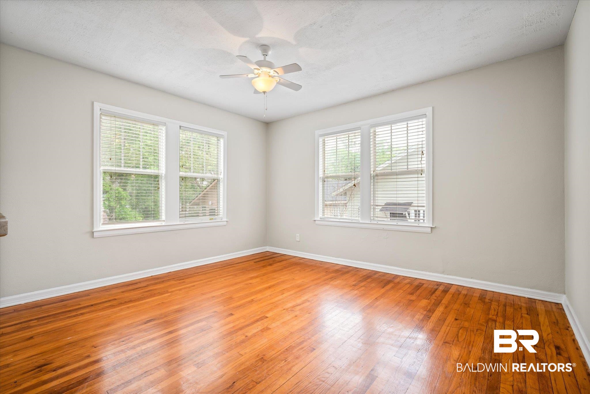 156 South Monterey Street Mobile, AL 36604 - Photo 26 of 33