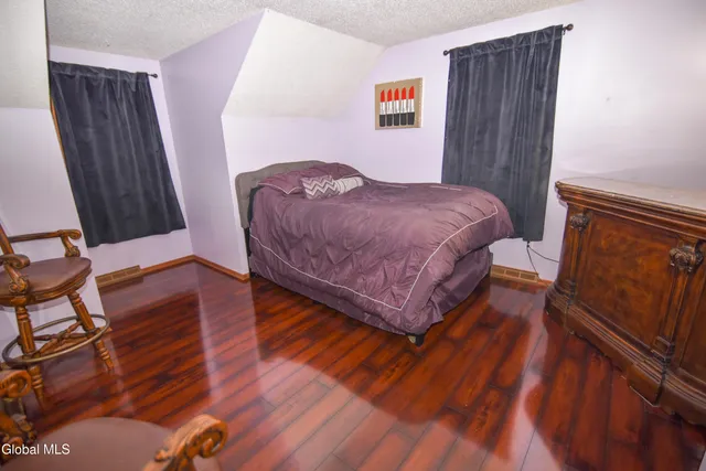 $2,900 | 15 Longwood Drive, Clifton Park, NY 12065