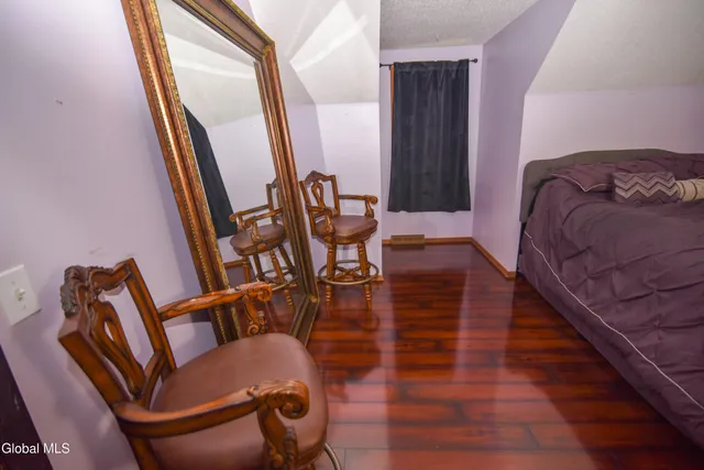 $2,900 | 15 Longwood Drive, Clifton Park, NY 12065