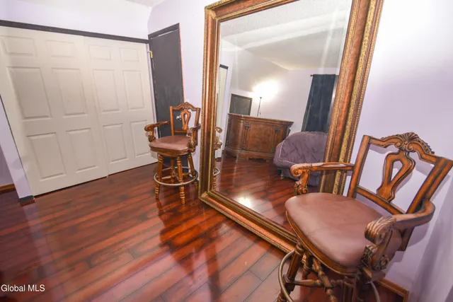 $2,900 | 15 Longwood Drive, Clifton Park, NY 12065