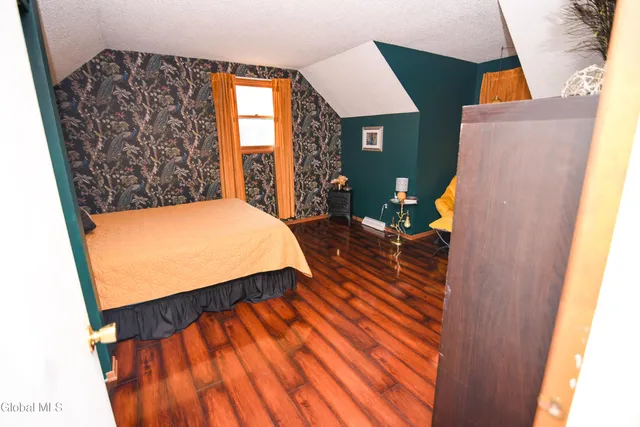 $2,999 | 15 Longwood Drive, Clifton Park, NY 12065