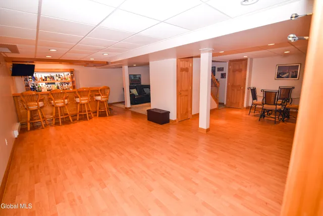 $2,900 | 15 Longwood Drive, Clifton Park, NY 12065