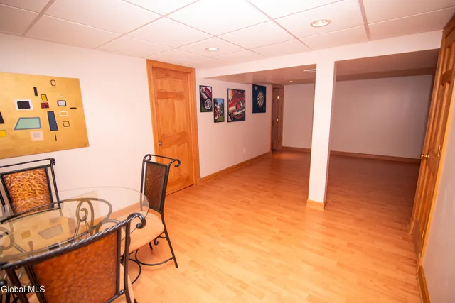 $2,999 | 15 Longwood Drive, Clifton Park, NY 12065