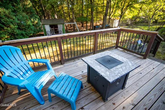 $2,999 | 15 Longwood Drive, Clifton Park, NY 12065