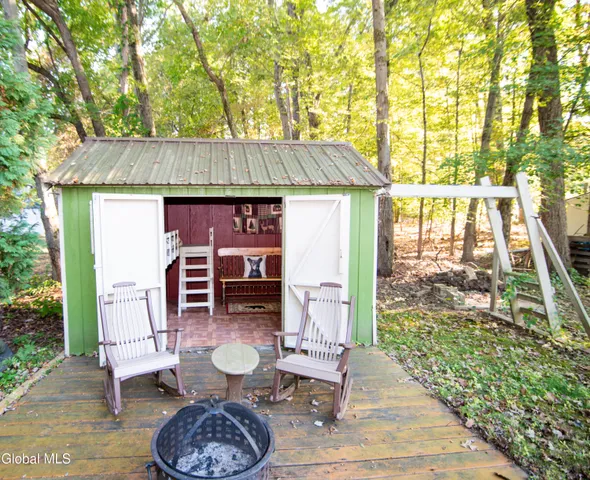 $2,900 | 15 Longwood Drive, Clifton Park, NY 12065