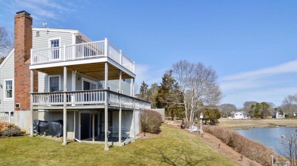 24 Benedict Road Bourne, MA 02532 - Photo 10 of 23