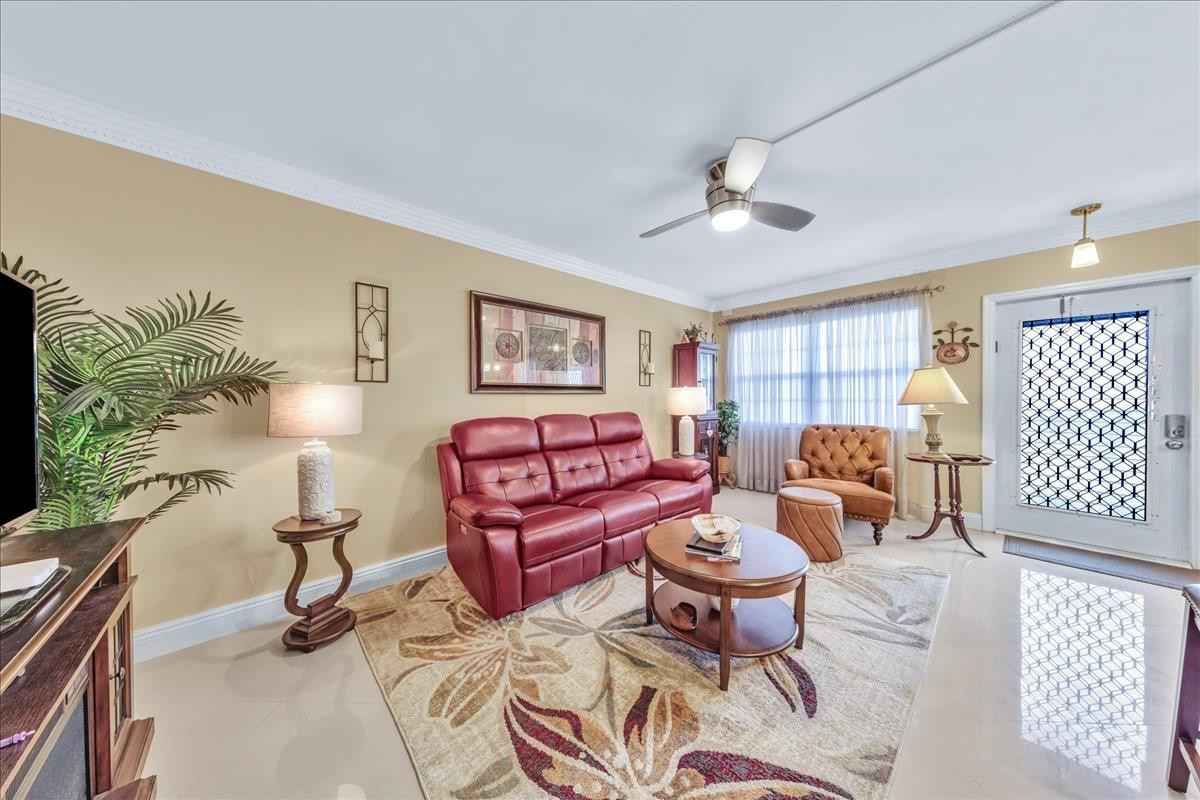 2047 Wolverton C, Unit 2047 Boca Raton, FL 33434 - Photo 13 of 29 Photo 13