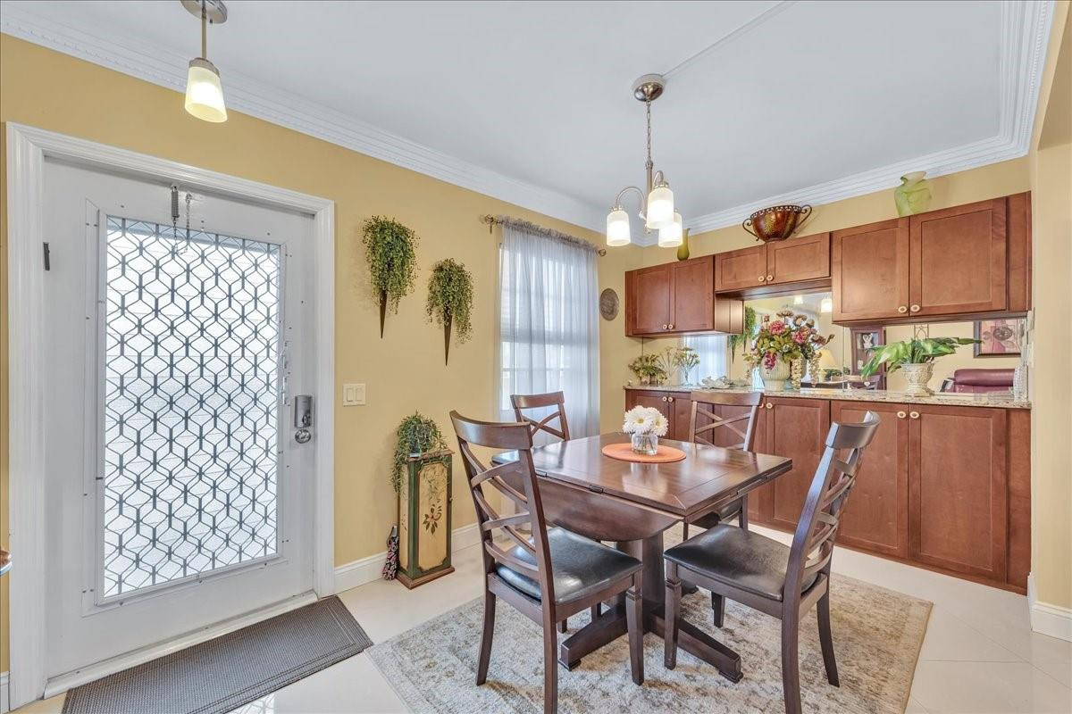 2047 Wolverton C, Unit 2047 Boca Raton, FL 33434 - Photo 4 of 29 Photo 4