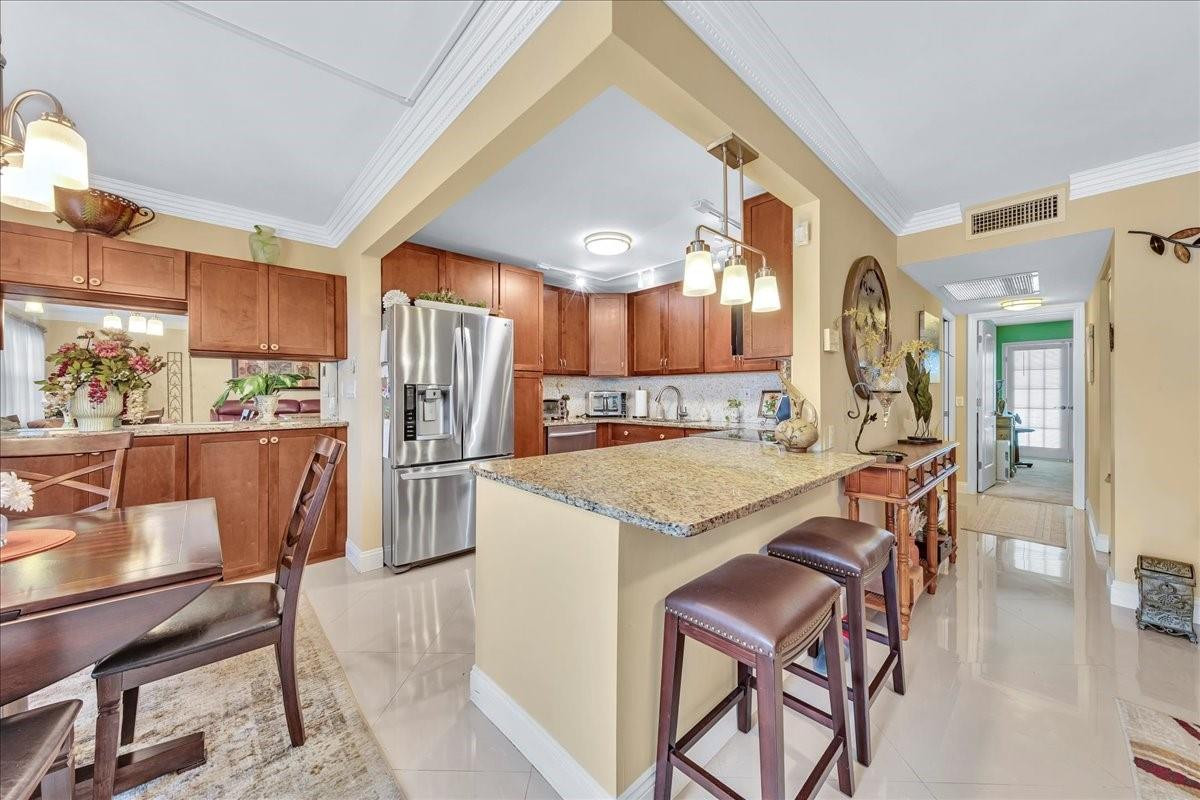 2047 Wolverton C, Unit 2047 Boca Raton, FL 33434 - Photo 6 of 29 Photo 6