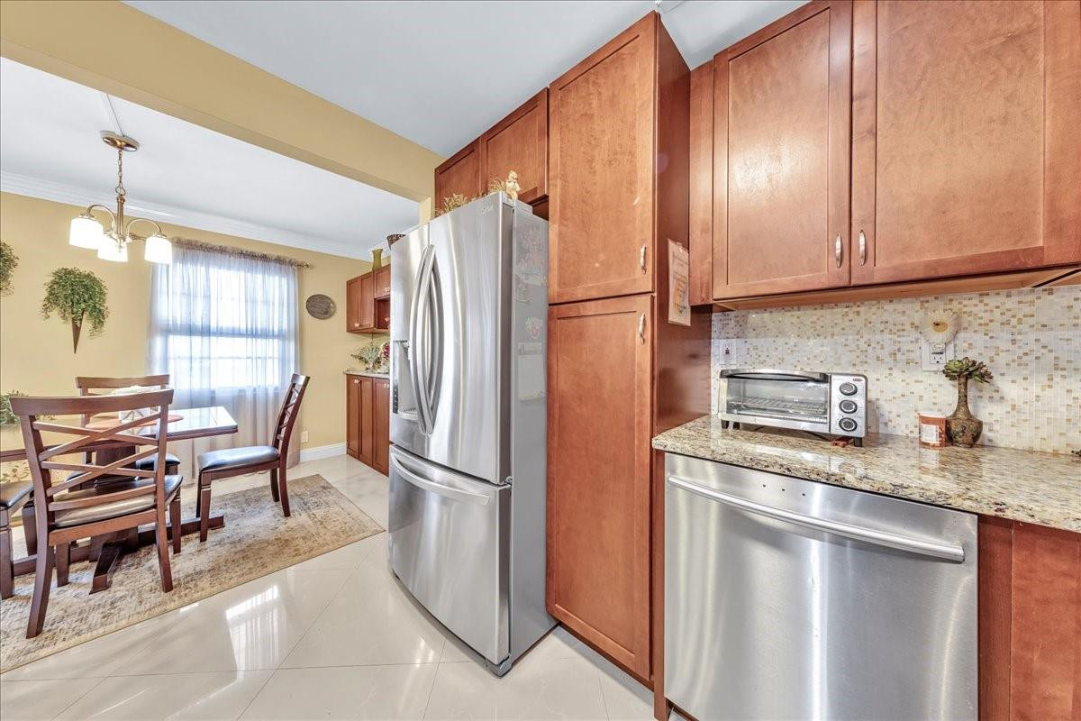 2047 Wolverton C, Unit 2047 Boca Raton, FL 33434 - Photo 10 of 29 Photo 10