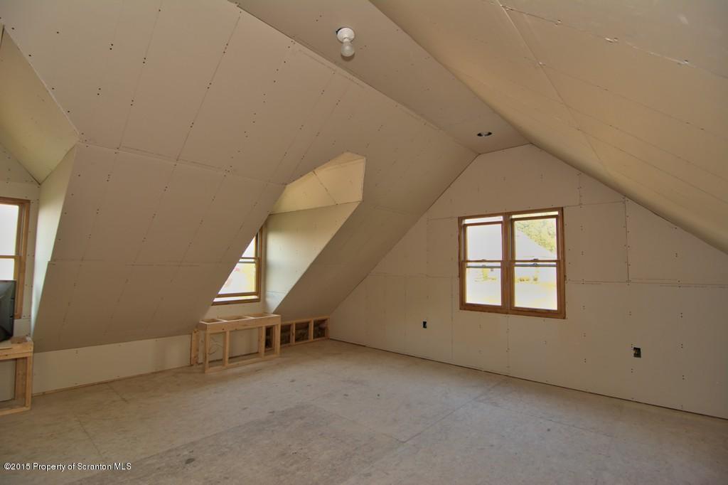 661 Laurel Road Mayfield, PA 18433 - Photo 47 of 53 Gallery Image 47