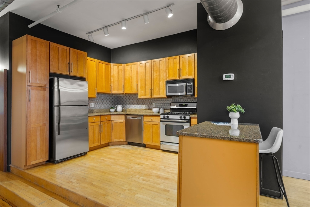 10 Williams Street, Unit 23 Boston, MA 02119 - Photo 23 of 38