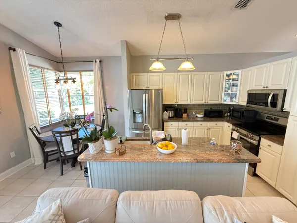 $3,200 | 7841 Rockport Circle, Lake Worth, FL 33467