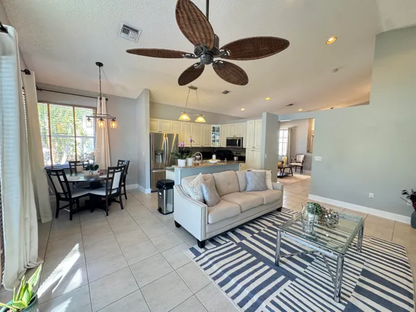 $3,200 | 7841 Rockport Circle, Lake Worth, FL 33467