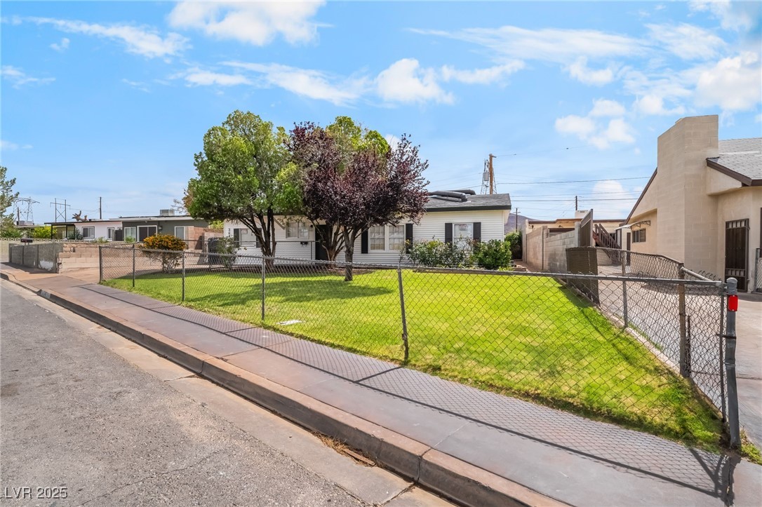 343 West Basic Road Henderson, NV 89015 - Photo 38 of 39