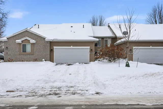 $2,600 | 3909 93rd Avenue North, Minneapolis, MN 55443