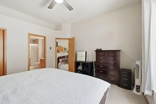 $2,600 | 3909 93rd Avenue North, Minneapolis, MN 55443