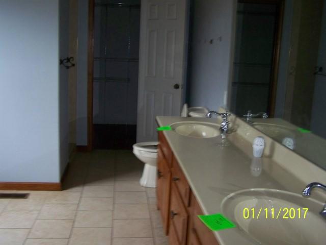 13490 North Nopone Valley Road Decatur, TN 37322 - Photo 7 of 21 100_8479 (Small)