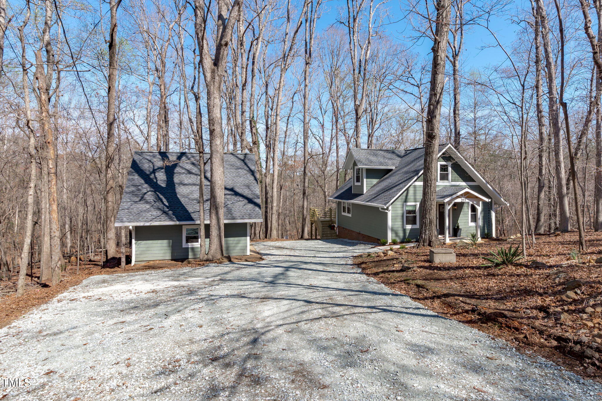 211 Fleming Drive Durham, NC 27712 - Photo 4 of 34