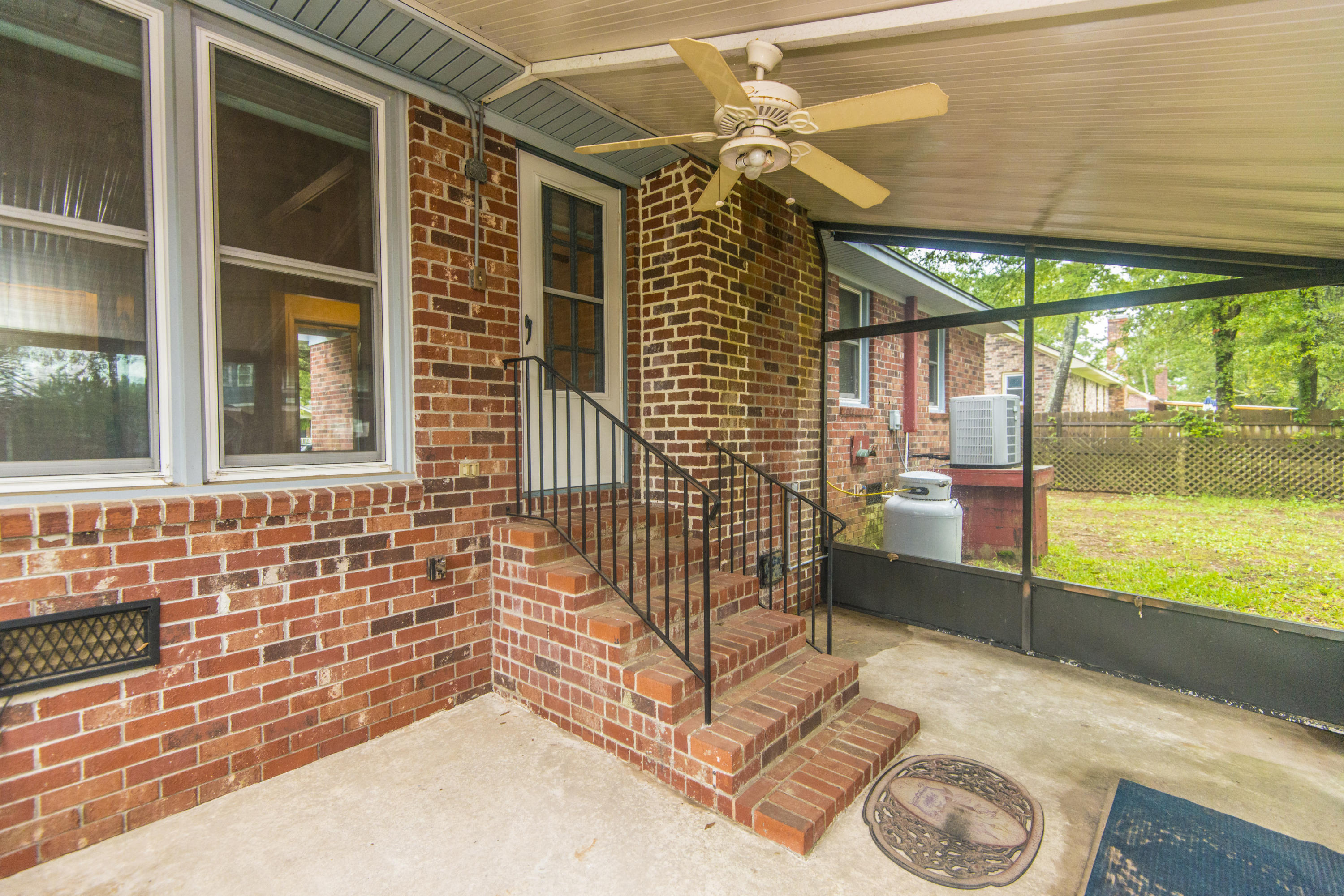 649 Schooner Road Charleston, SC 29412 - Photo 31 of 38 _DSC3310