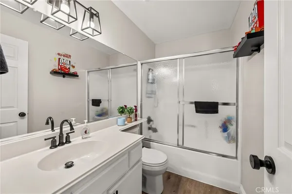 $2,500 | 13196 Oberlin Avenue, Victorville, CA 92392