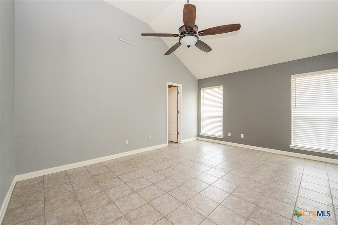 138 County Road 4963 Kempner, TX 76539 - Photo 20 of 46 a view of an empty room and a window