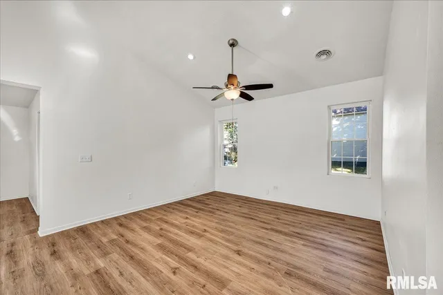 $117,000 | 856 South 2nd Avenue, Canton, IL 61520